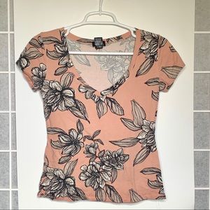 V Neck Shirt light pink with flower print